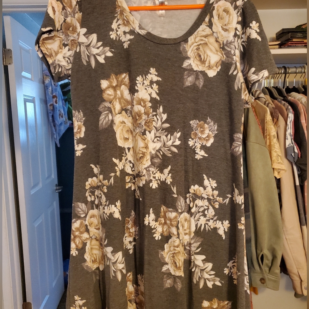 Womens dress